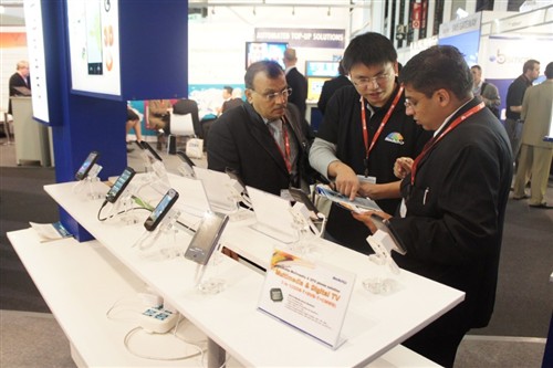 MWC2011:AG平台入口微推出多种移动设备方案 